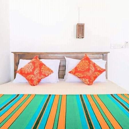 Mihiripenna Villa Sea Sun Unawatuna Buitenkant foto